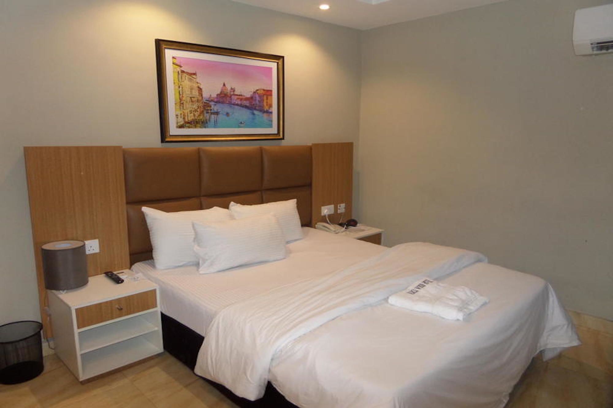 Blackwood Hotels Ikeja Dış mekan fotoğraf